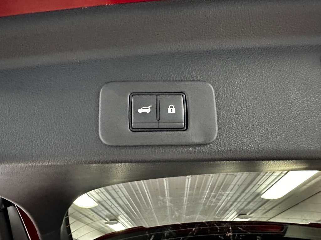Used 2026 Nissan Murano SV AWD/4WD image 26
