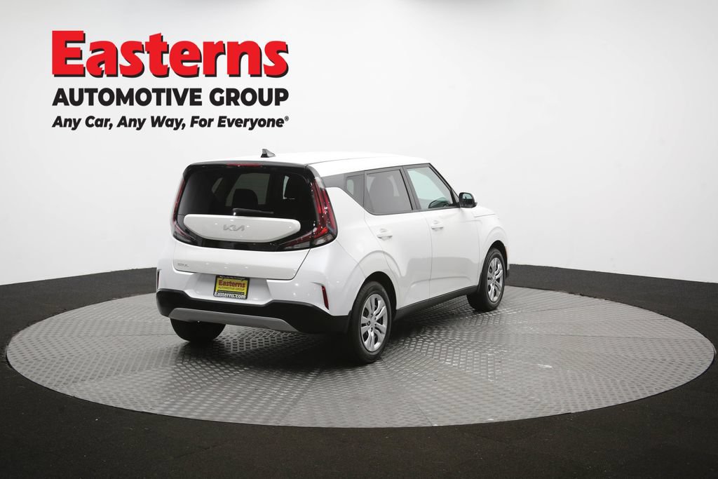 Used 2023 Kia Soul LX FWD image 38