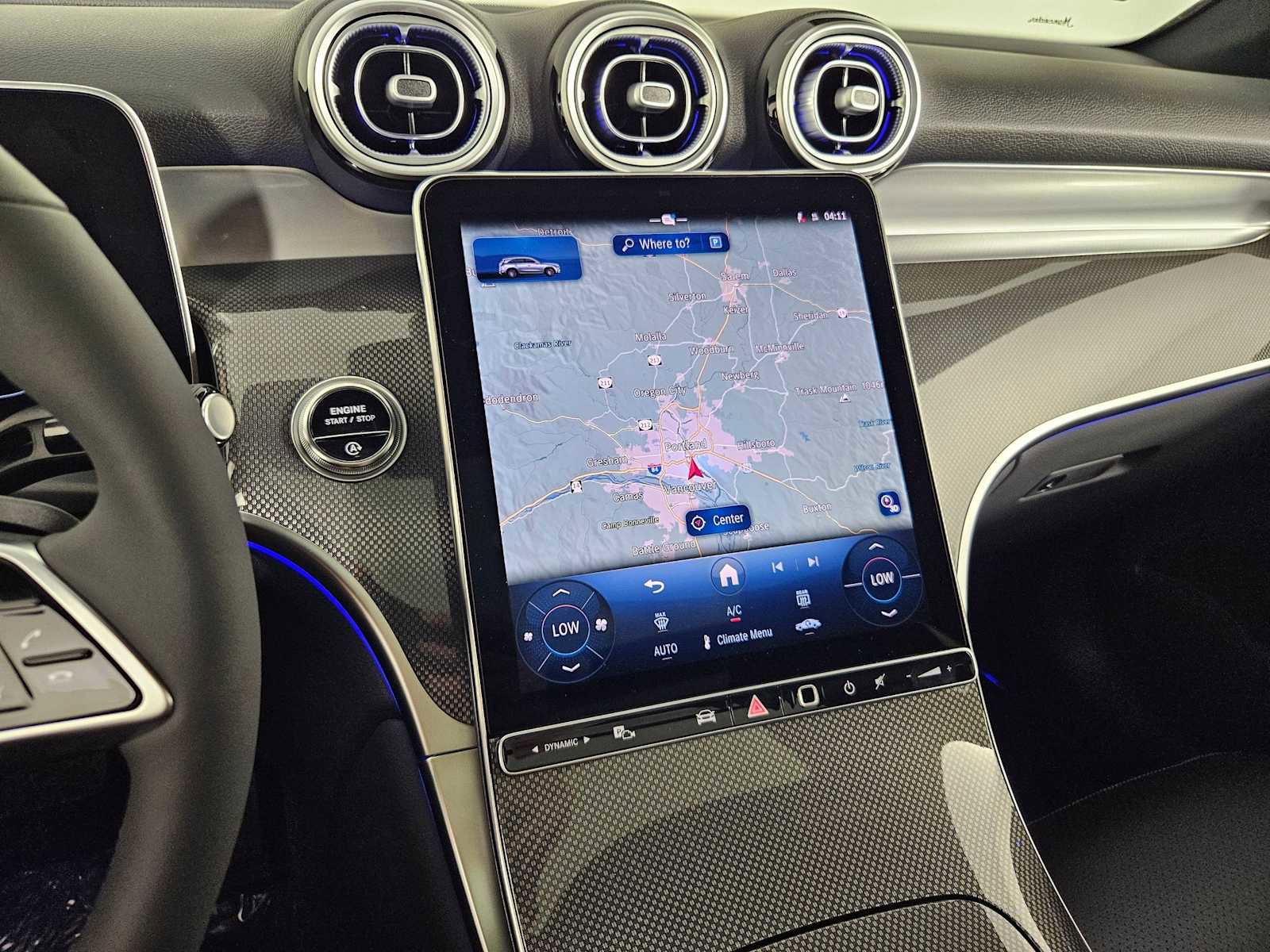 New 2025 Mercedes-Benz GLC 300 4MATIC image 30