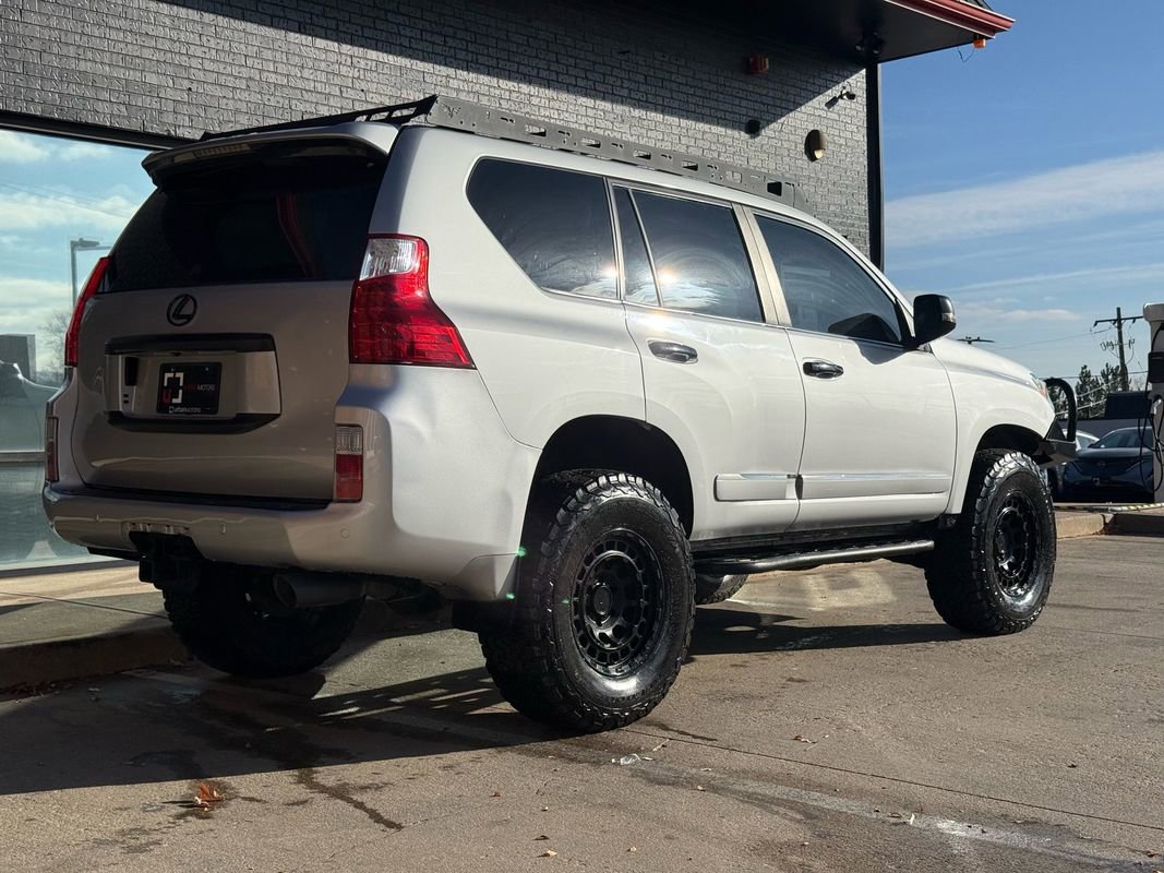 Used 2011 Lexus GX 460 image 14