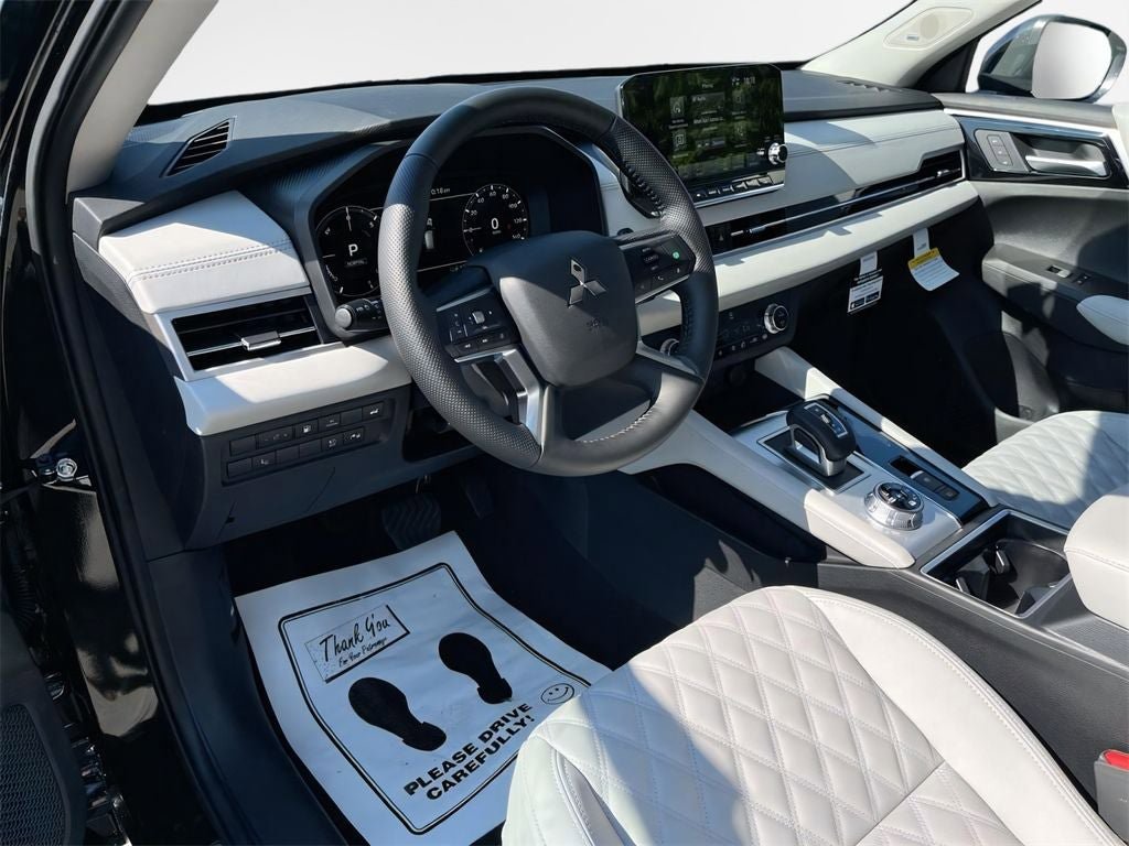 New 2025 Mitsubishi Outlander SEL AWD/4WD image 10