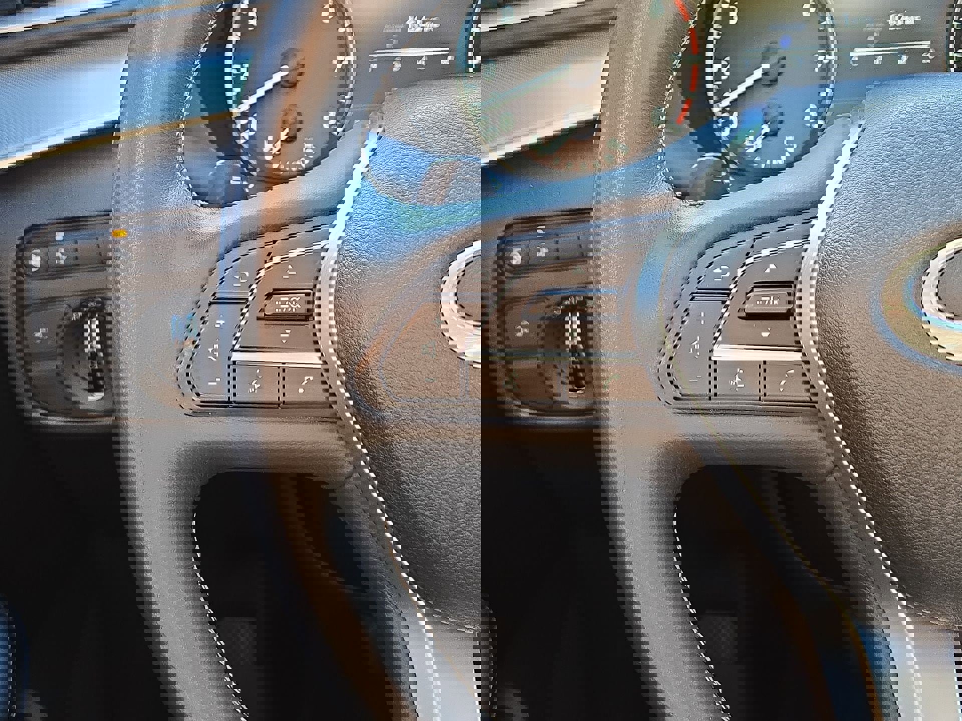 Used 2022 INFINITI QX50 Essential image 21