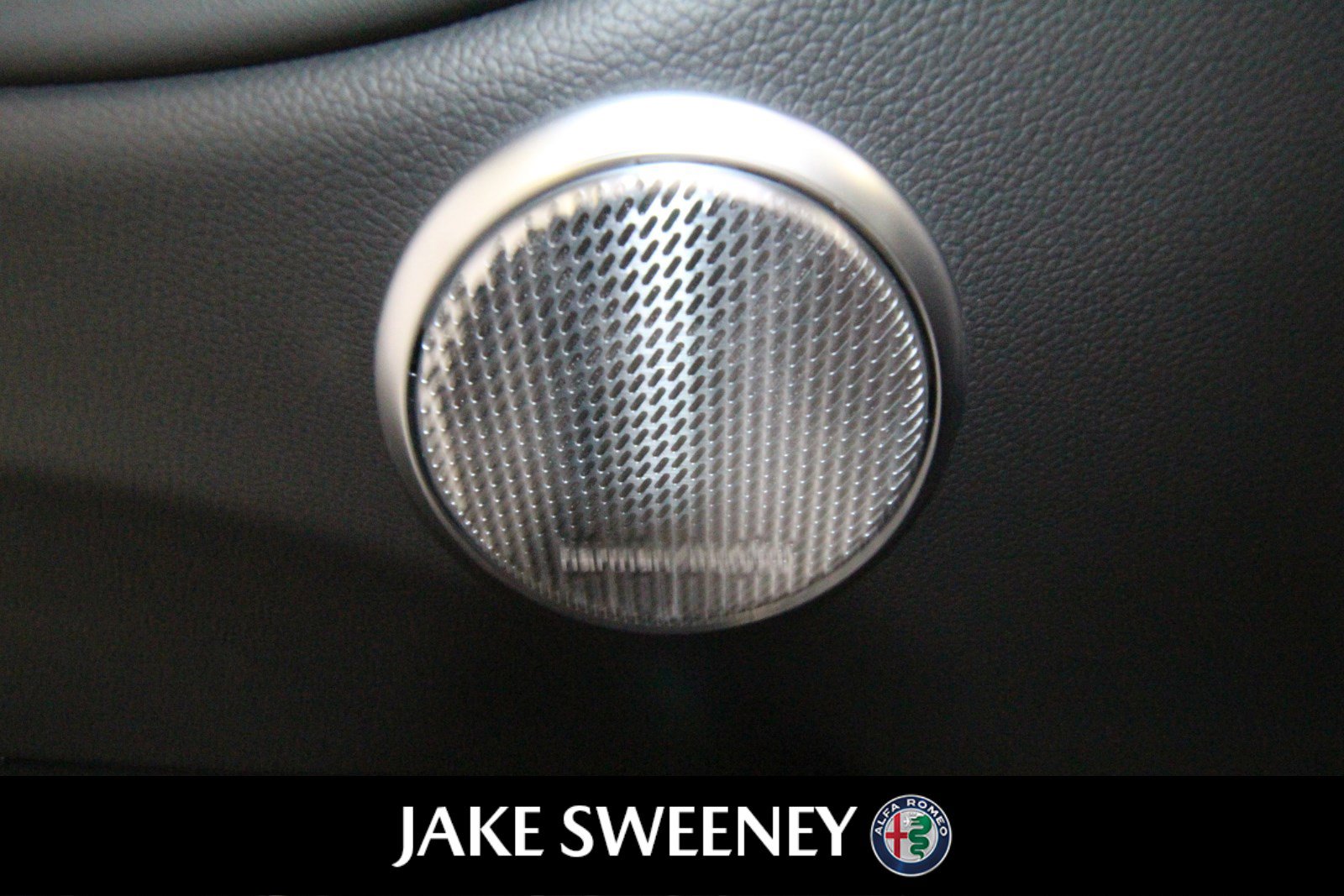 New 2022 Alfa Romeo Giulia Ti image 25