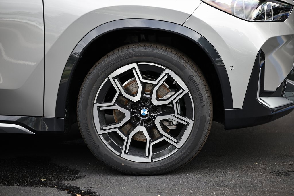 New 2026 BMW X1 xDrive28i w/ Convenience Package image 4