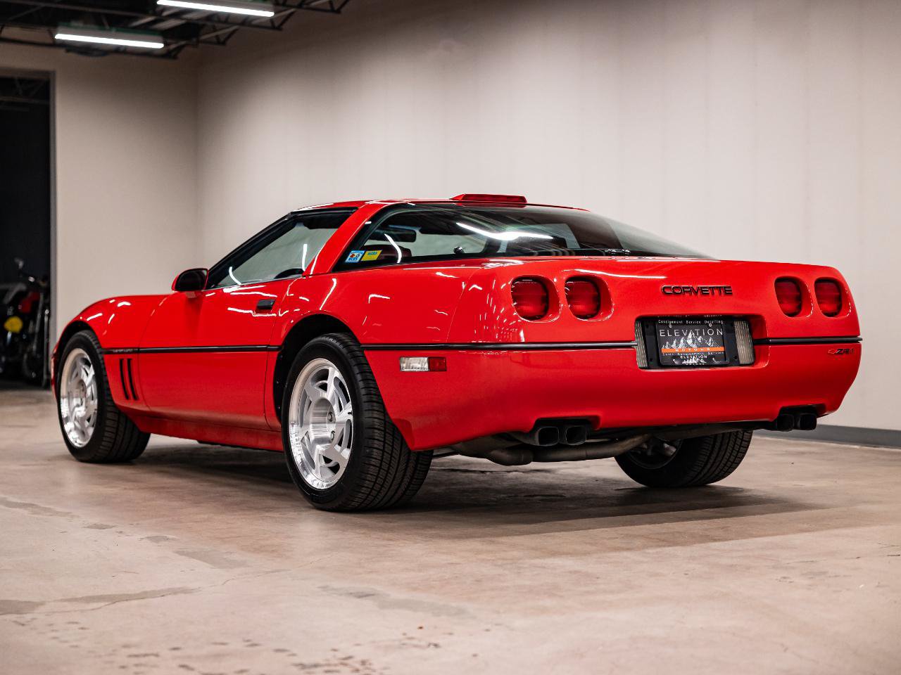 Used 1990 Chevrolet Corvette ZR-1 RWD image 28