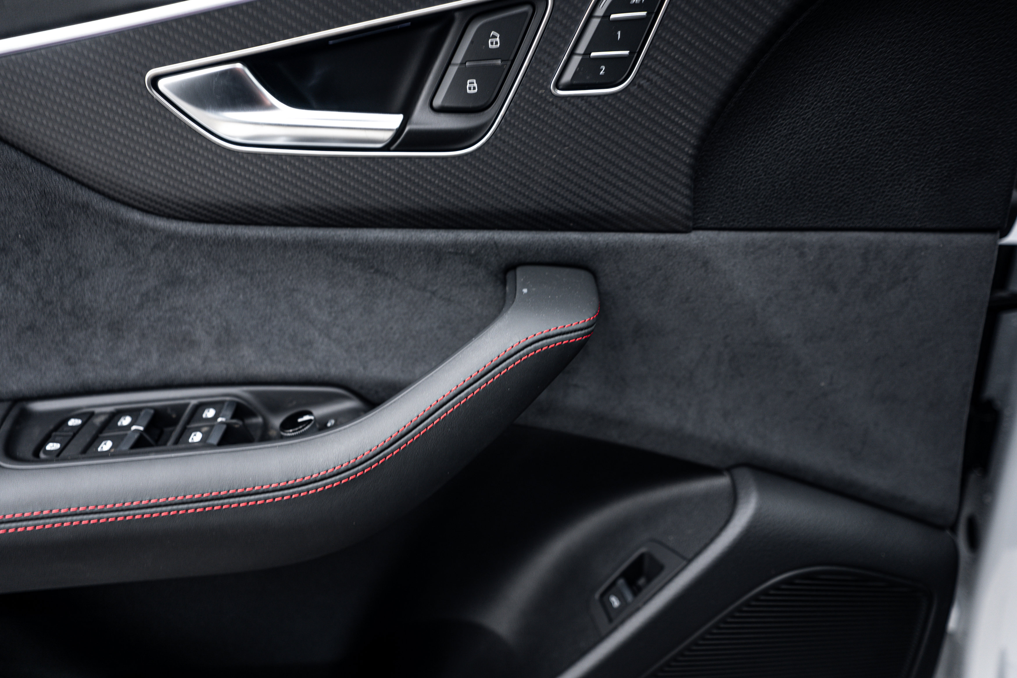 New 2026 Audi SQ8 Prestige image 14