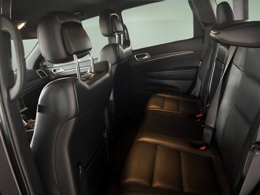 Used 2019 Jeep Grand Cherokee Limited image 16