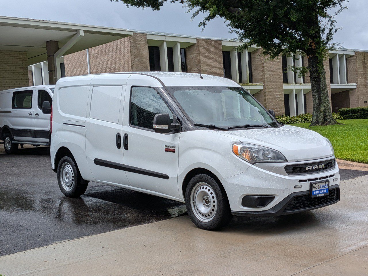 Used 2022 RAM ProMaster City Tradesman FWD image 3