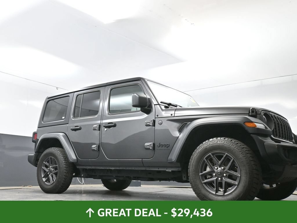 Used 2025 Jeep Wrangler Unlimited Sport AWD/4WD image 52