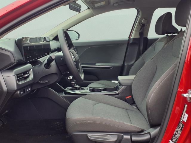 New 2025 Kia K4 LXS image 17
