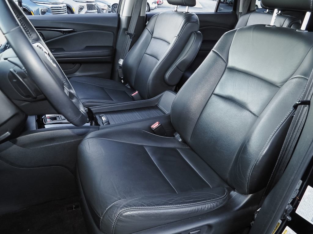 Used 2022 Honda Pilot Touring image 29