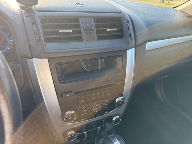 Used 2011 Ford Fusion SE w/ 202A Rapid Spec Order Code image 9