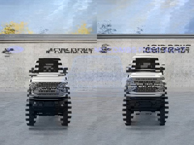 New 2025 Ford Bronco Badlands image 2