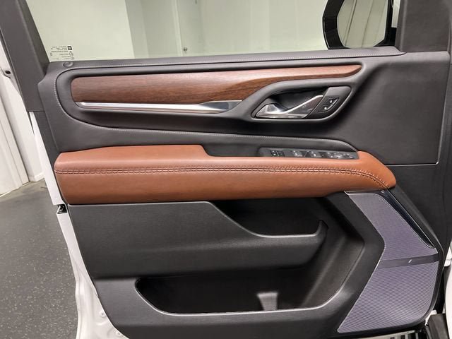 Certified 2023 GMC Yukon Denali Ultimate AWD/4WD image 23