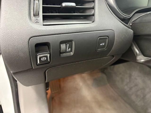 Used 2015 Chevrolet Impala LS image 11