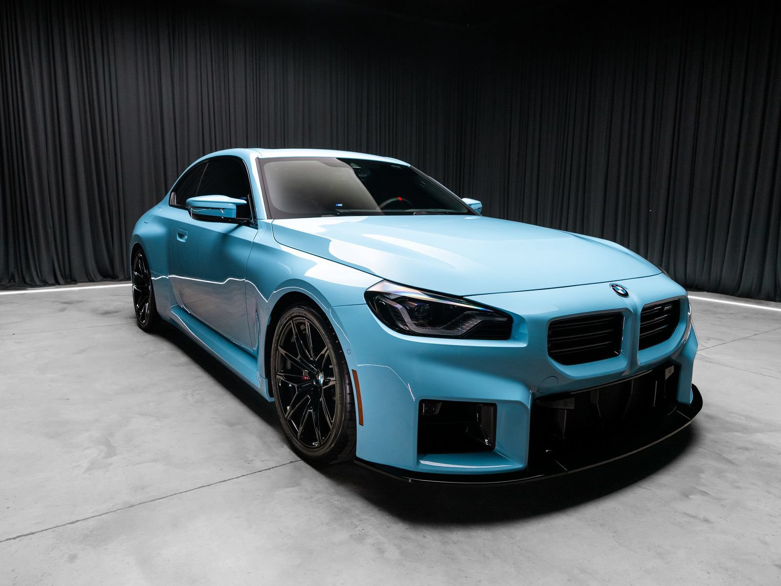 Used 2025 BMW M2 w/ Lighting Package RWD image 7