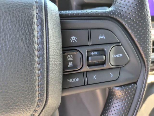 Used 2026 Toyota Tacoma SR5 AWD/4WD image 17