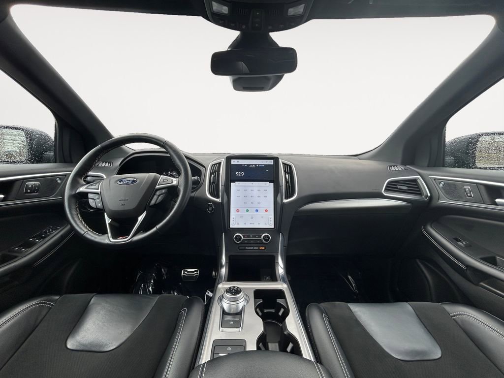 Used 2023 Ford Edge ST w/ Equipment Group 401A AWD/4WD image 13