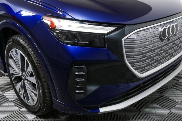 Used 2023 Audi Q4 e-tron Premium Plus w/ Premium Plus image 37