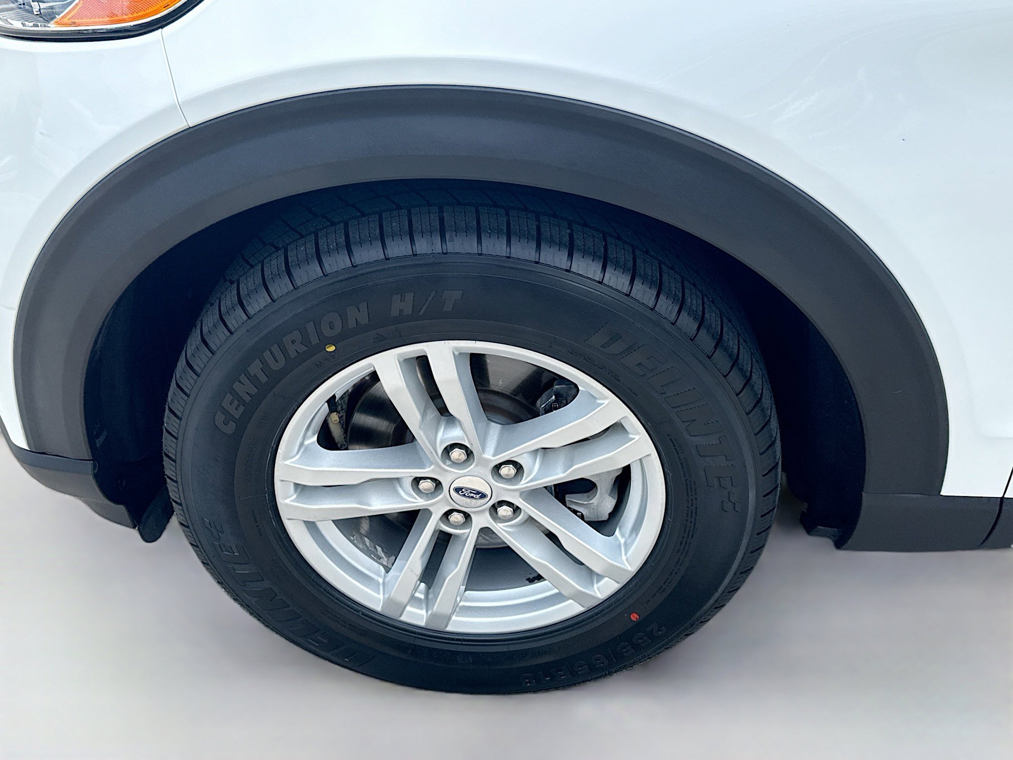 Used 2020 Ford Explorer XLT RWD image 36
