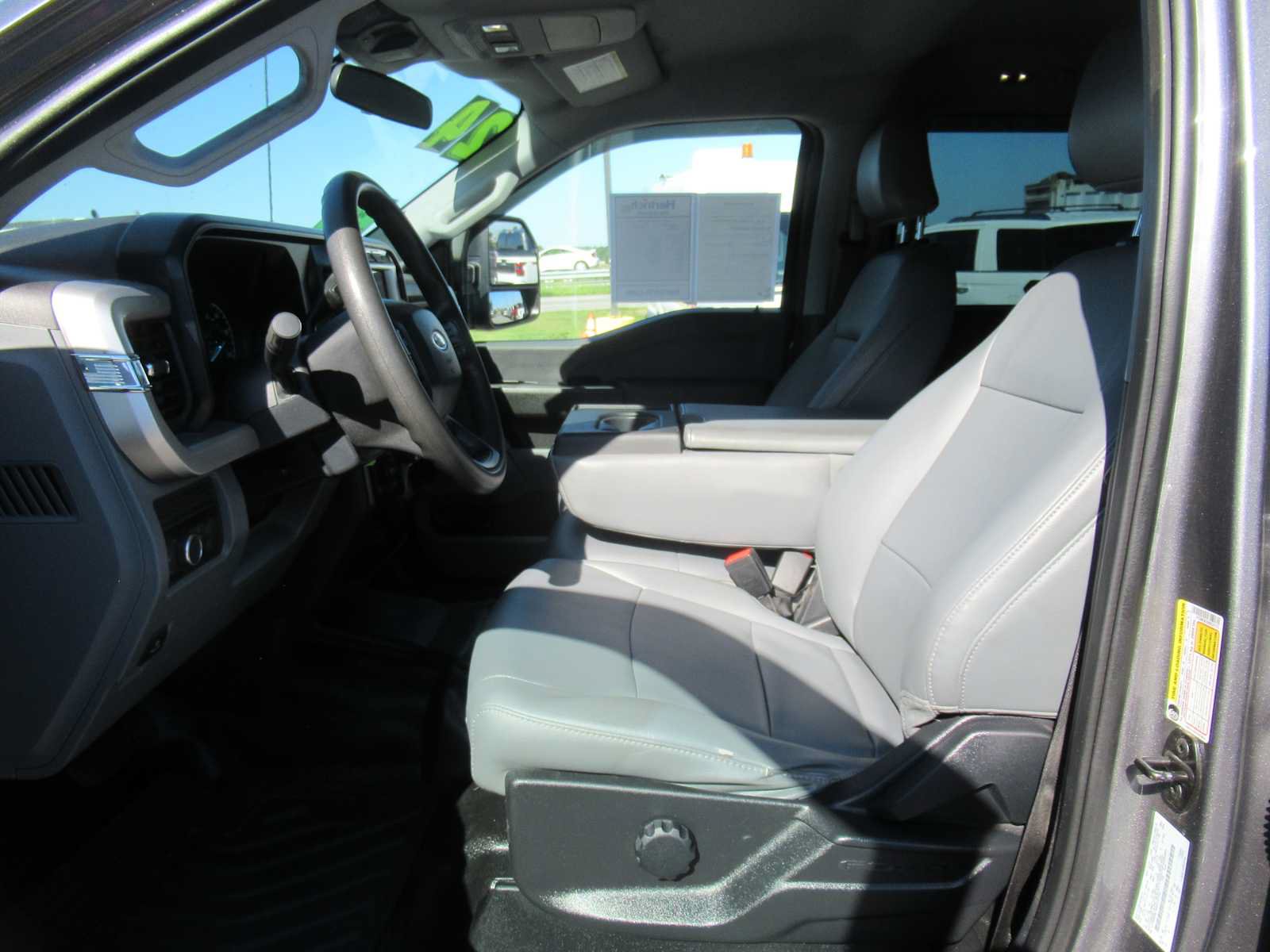Used 2024 Ford F250 XL w/ XL Off-Road Package AWD/4WD image 23