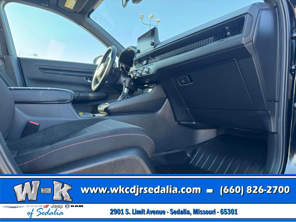 Used 2025 Honda CR-V Sport image 24