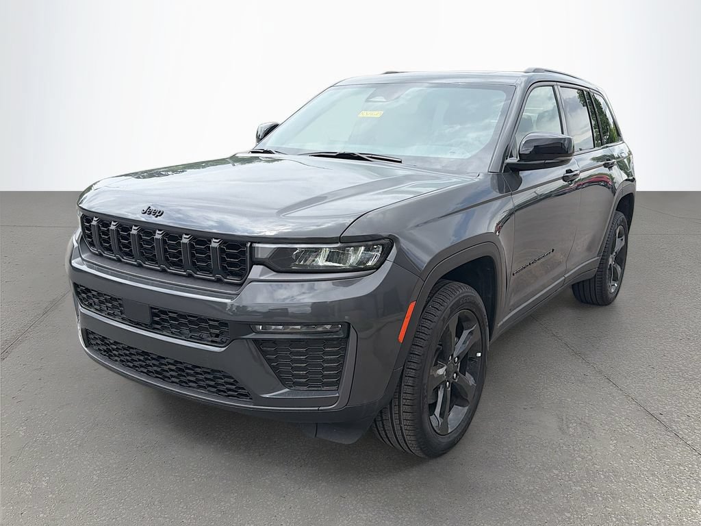 New 2026 Jeep Grand Cherokee Limited w/ Limited Altitude Package AWD/4WD image 8