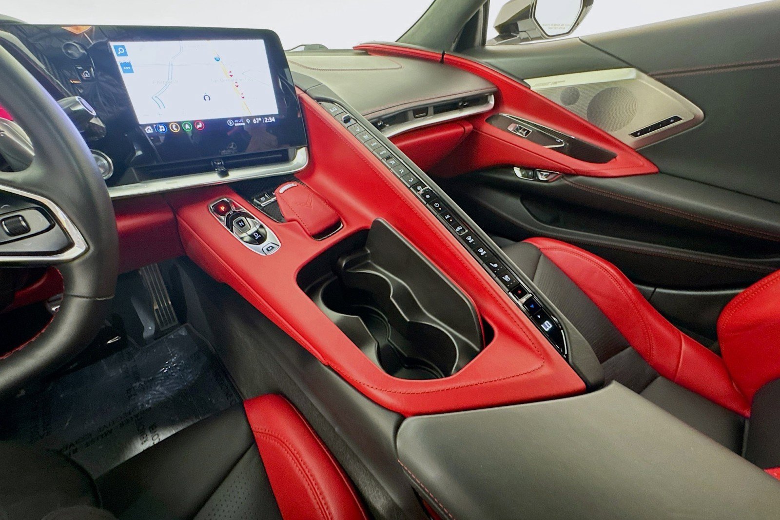 Used 2022 Chevrolet Corvette Stingray Premium Conv w/ Z51 Performance Package RWD image 9