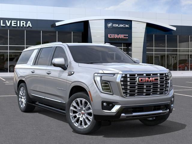 New 2026 GMC Yukon XL Denali w/ Denali Reserve Package AWD/4WD image 7