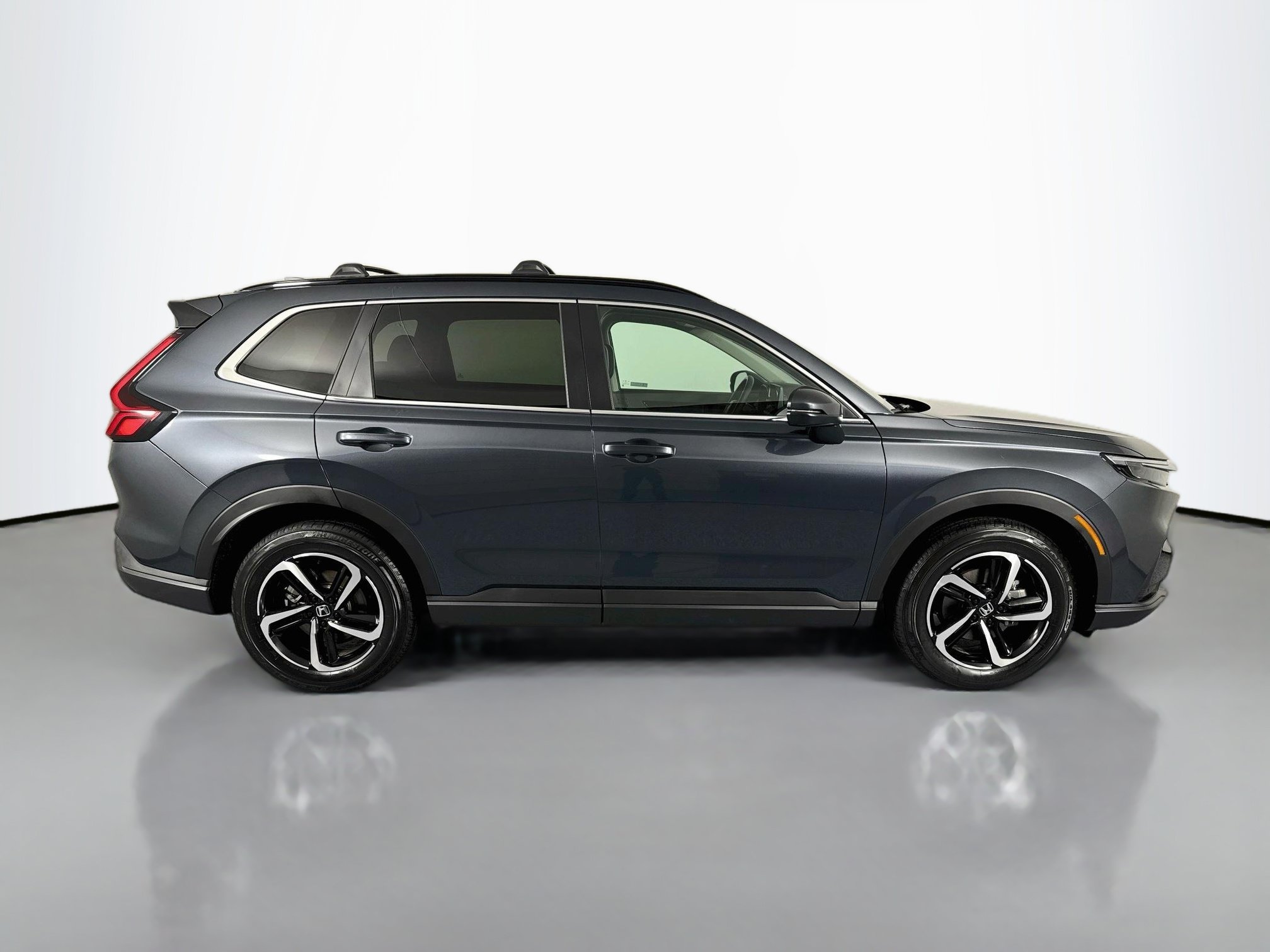 Used 2023 Honda CR-V EX-L image 4