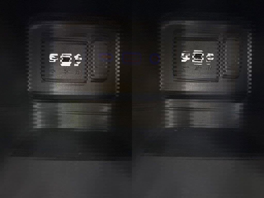 Used 2021 Chevrolet Equinox LT image 33