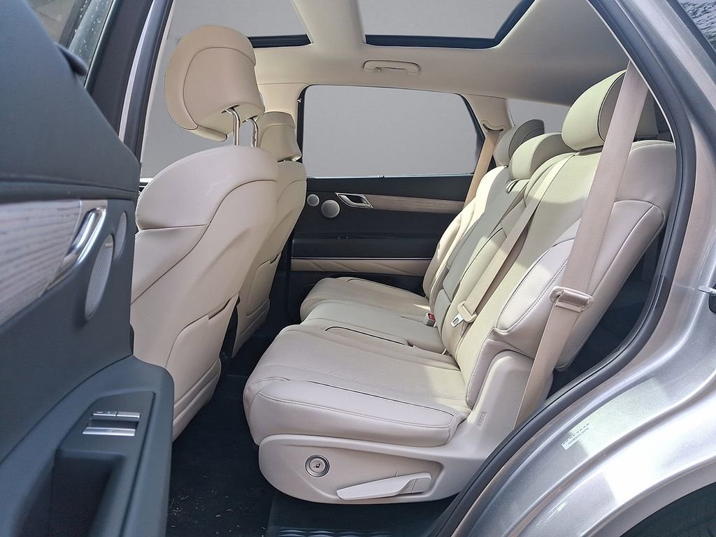 Used 2025 Genesis GV80 3.5T Advanced image 20