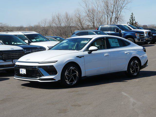 New 2026 Hyundai Sonata SEL AWD/4WD image 2