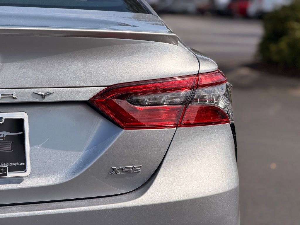 Used 2024 Toyota Camry XSE FWD image 12