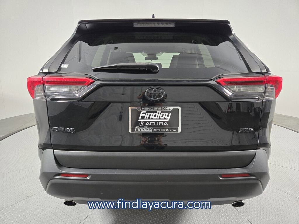 Used 2019 Toyota RAV4 XLE Premium w/ Carpet Mat Package image 6