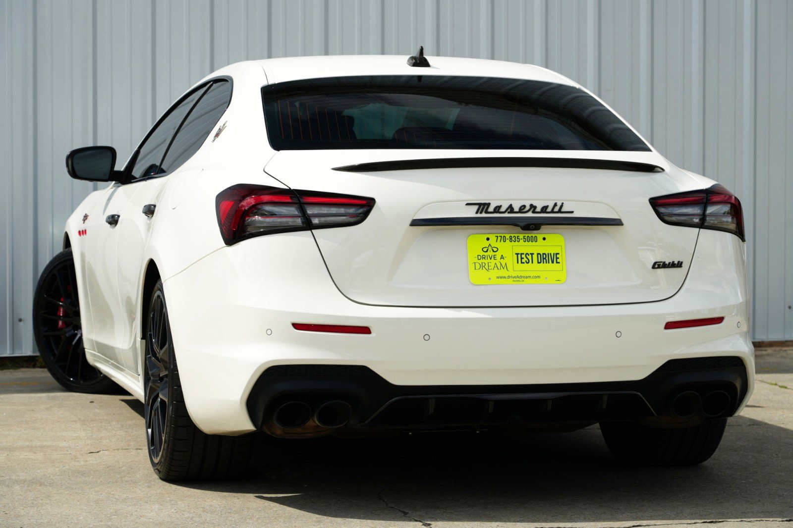 Used 2022 Maserati Ghibli Trofeo image 6