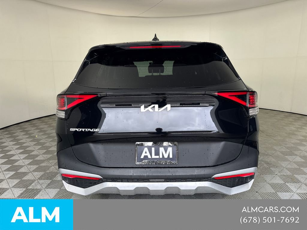 Used 2025 Kia Sportage LX FWD image 8