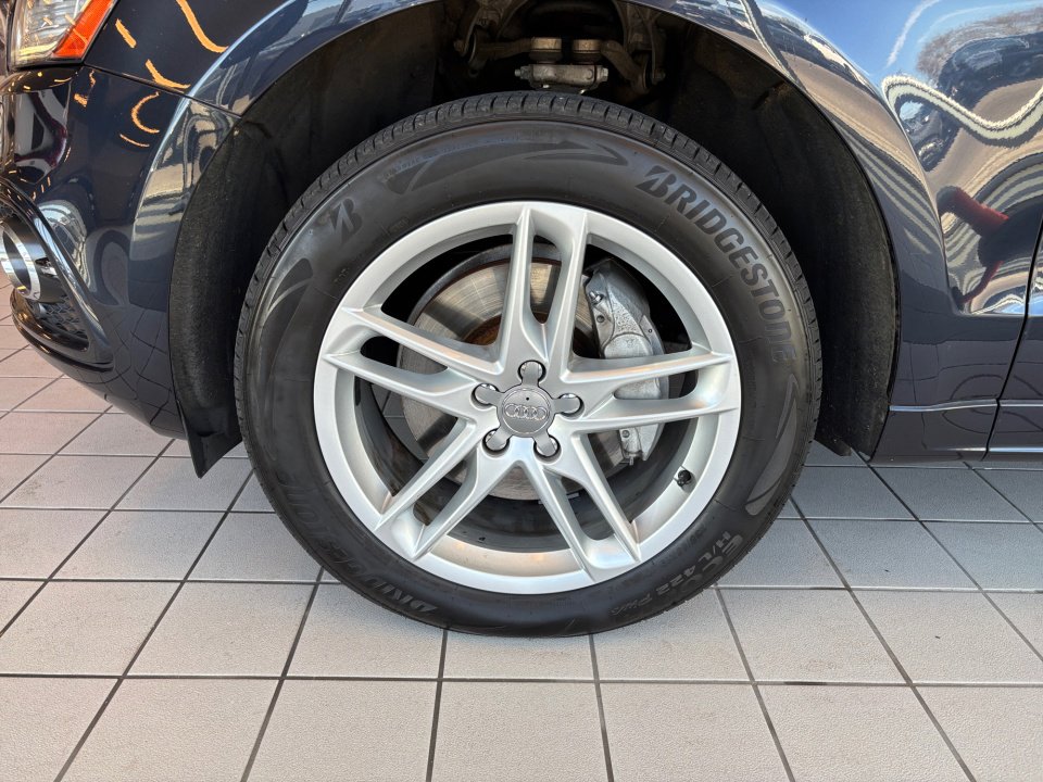 Used 2016 Audi Q5 3.0T Prestige image 27