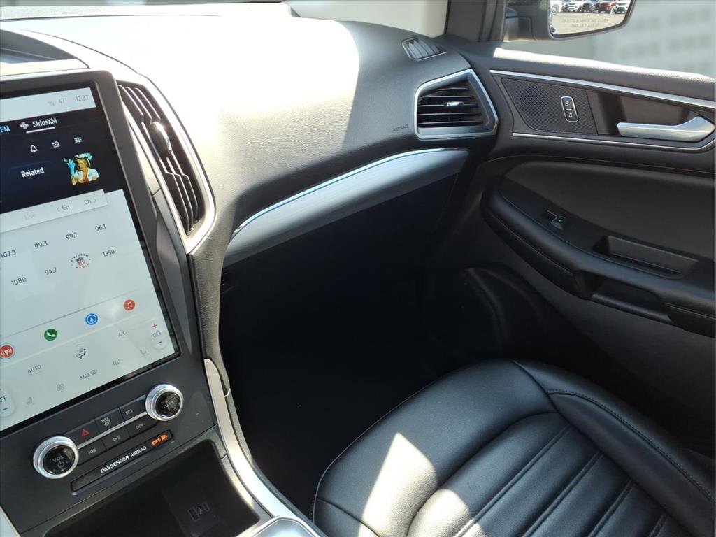 Used 2022 Ford Edge SEL image 24