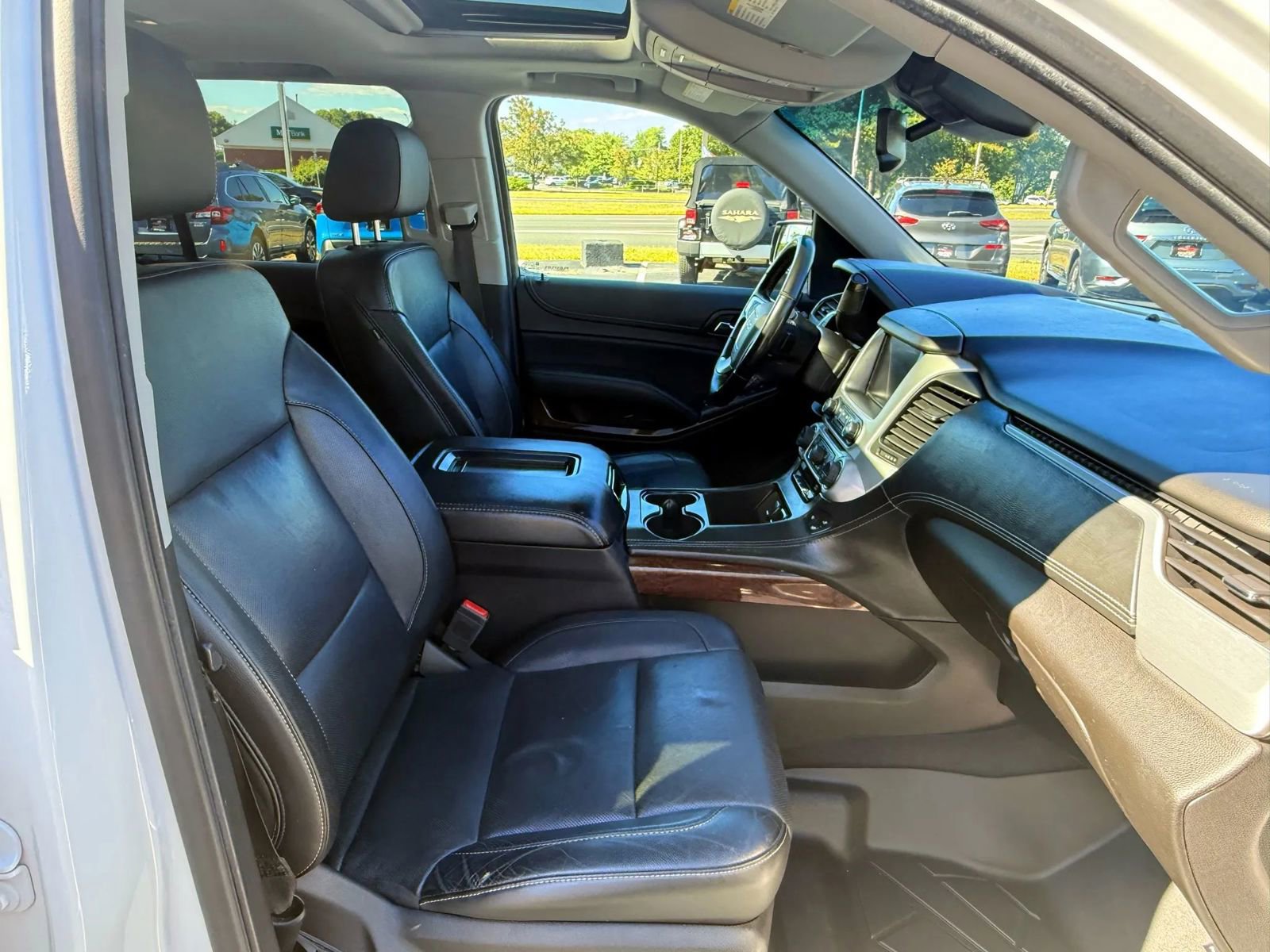 Used 2019 GMC Yukon XL SLT image 56