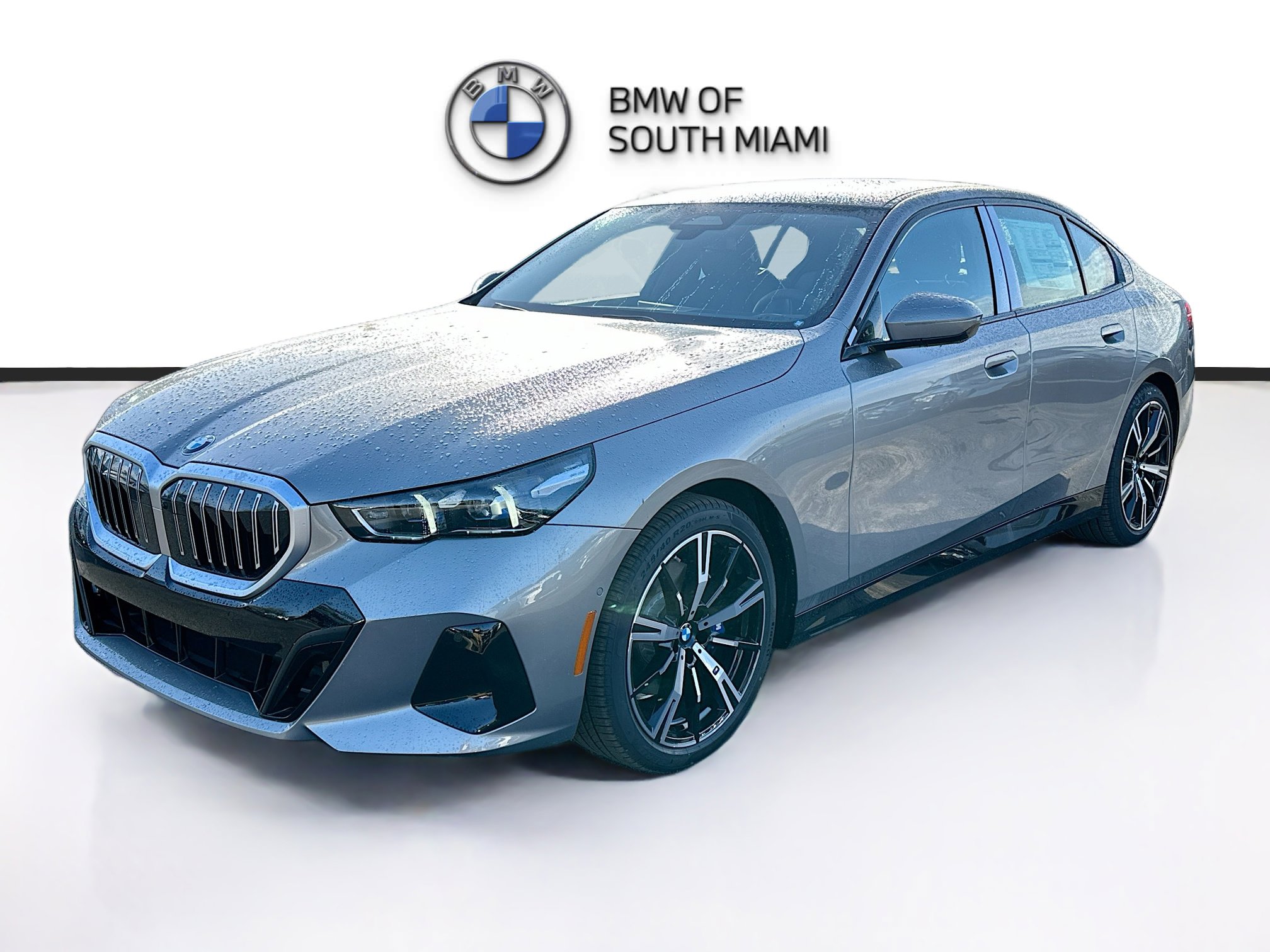 New 2026 BMW 530i w/ M Sport Package RWD image 3