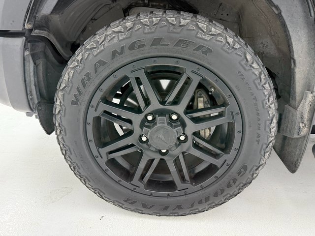 Used 2019 Toyota Tundra SR image 11