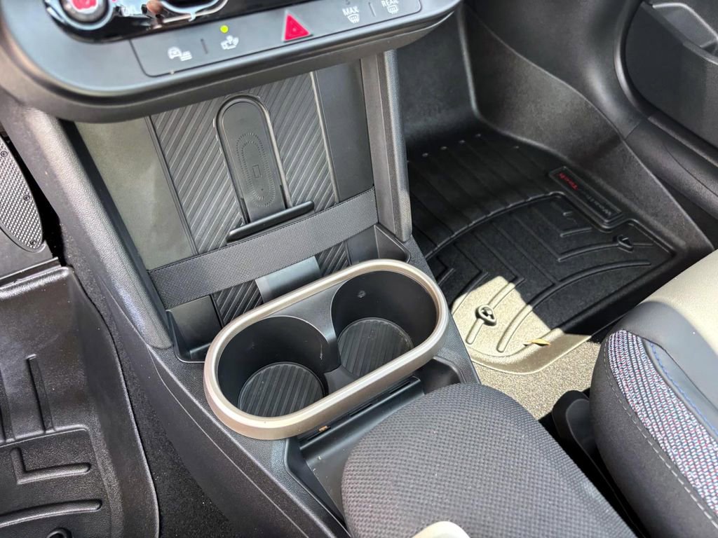 Certified 2025 MINI Cooper S image 23