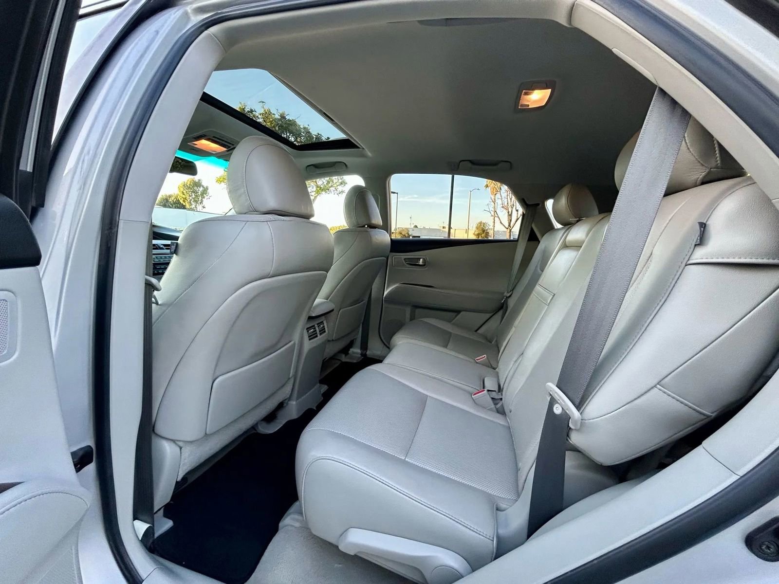 Used 2012 Lexus RX 350 FWD w/ Premium Pkg image 14