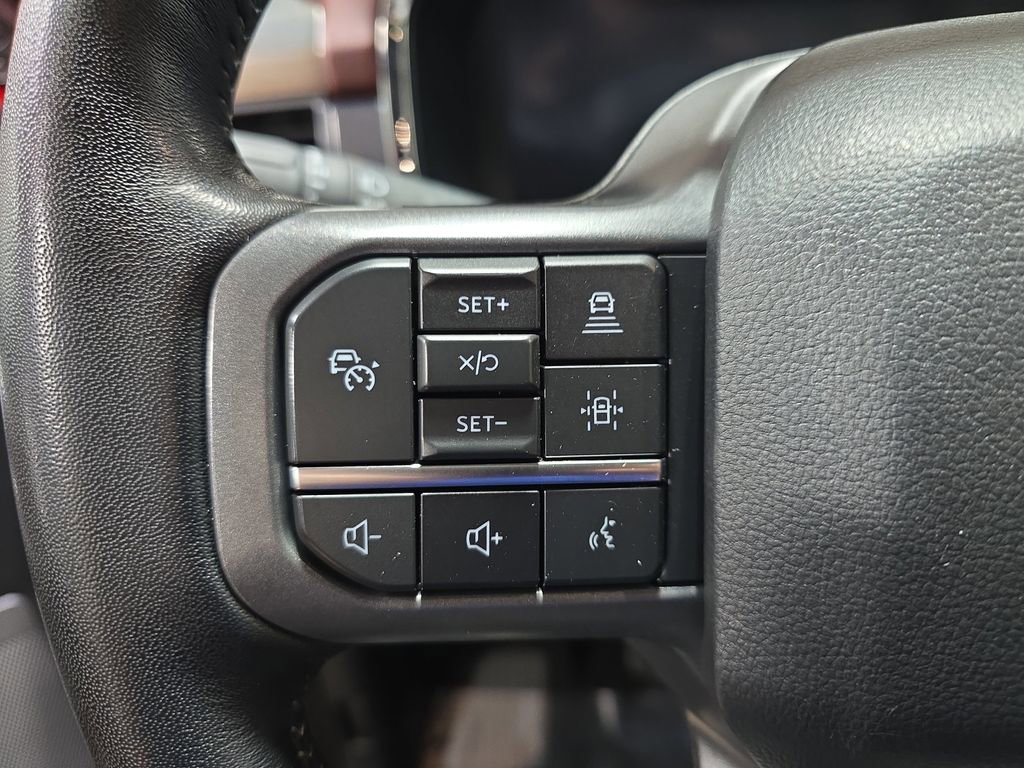 Used 2023 Ford F150 Lariat w/ Equipment Group 502A High image 18