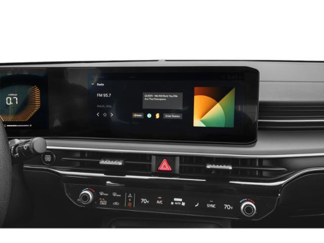 Used 2025 Kia K5 LXS image 12