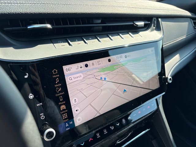 New 2026 Jeep Grand Cherokee Altitude AWD/4WD image 21
