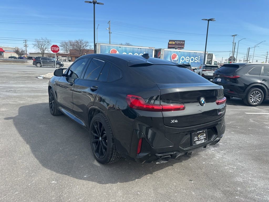 Used 2024 BMW X4 M40i w/ Premium Package image 4
