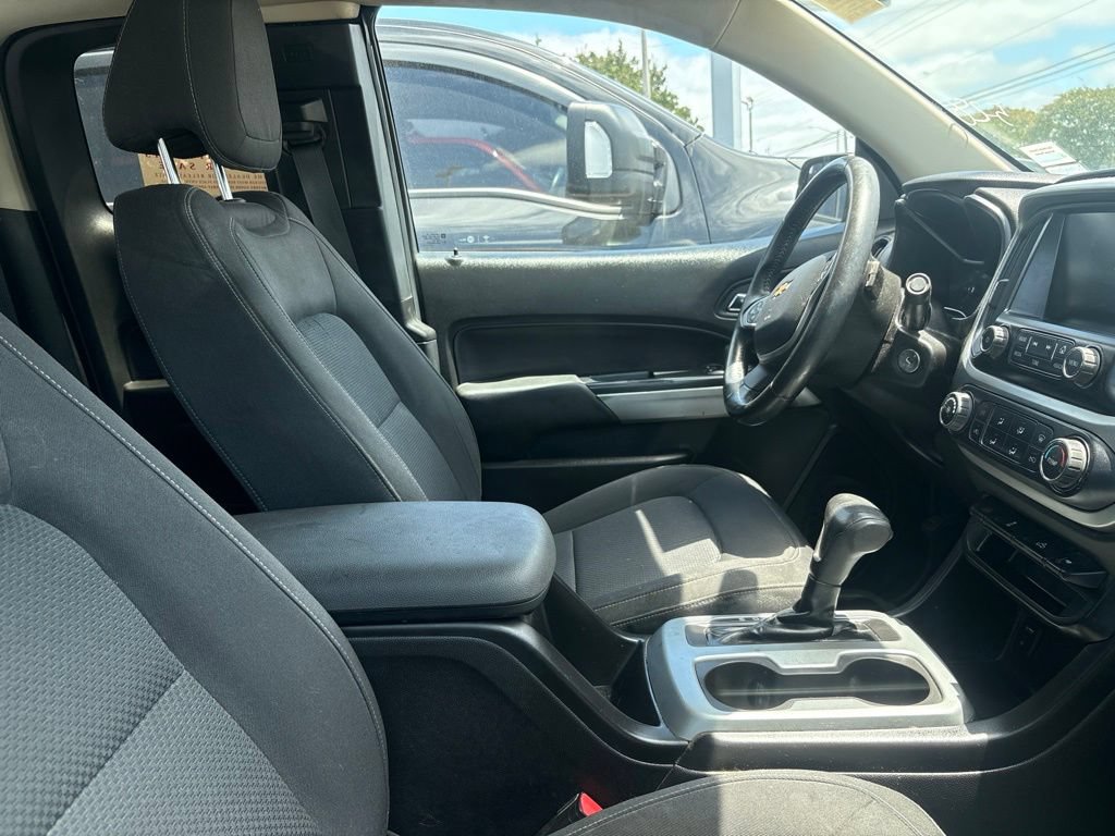 Used 2016 Chevrolet Colorado LT AWD/4WD image 14