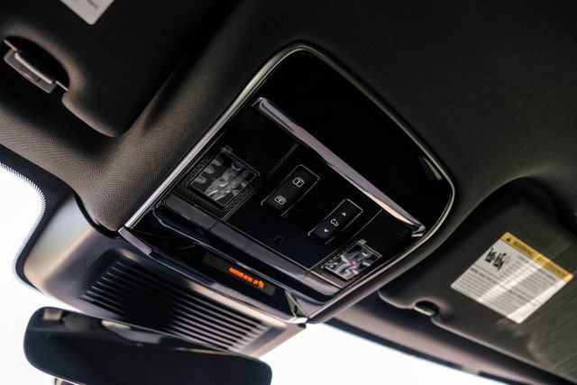 New 2026 Land Rover Range Rover Sport Dynamic SE AWD/4WD image 32